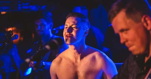 Ole and the Mountain Boys, Wrightegaarden, John G Scene