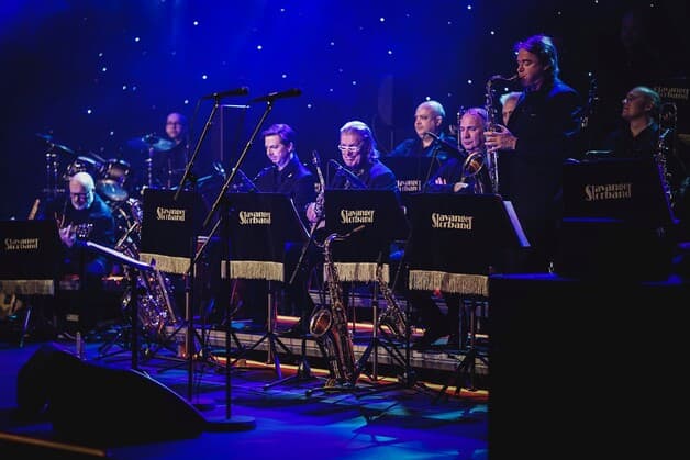 Storbandserien: Hjelmeland og Stavanger