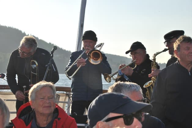 Alversunddagane 6. juni 2026.Fjord- og jazzcruise gjennom den indre farleia med DS Oster.