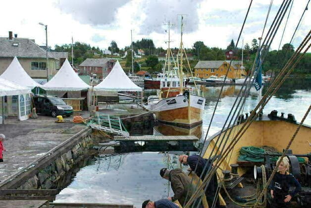 Fjordtur fra Bjørsvik til Fonnes