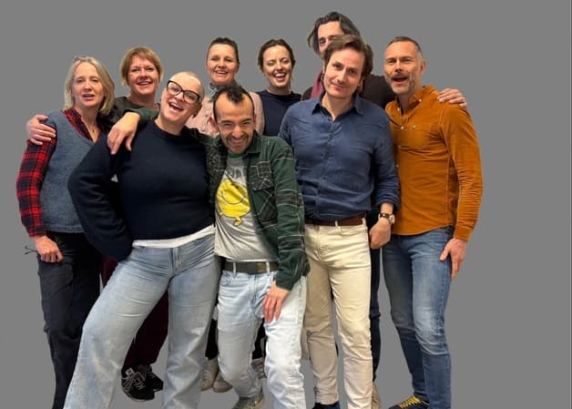Sommersang med Holbergs plass sangforening