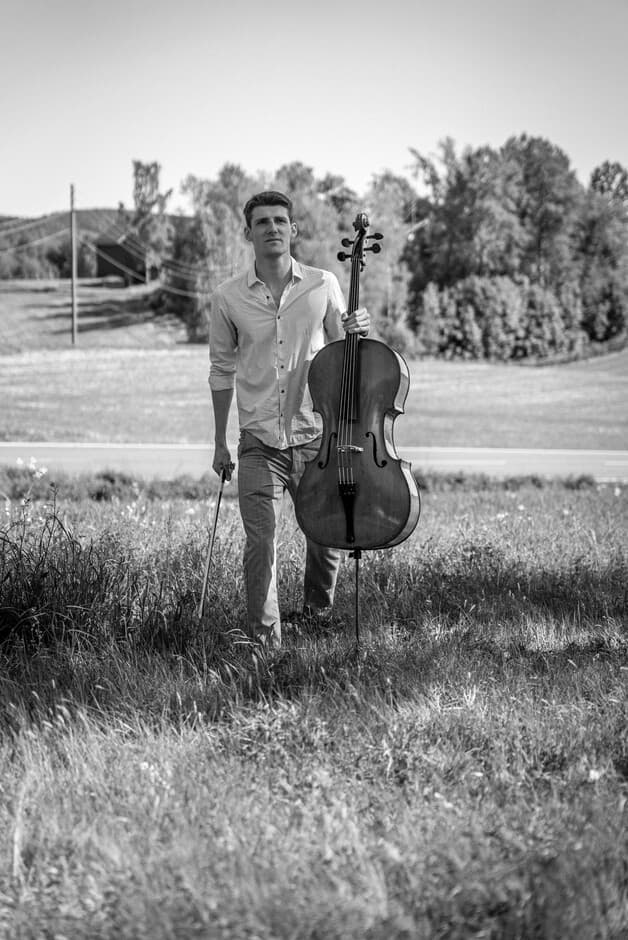 En kulinarisk reise med vin og cello // Martin Stangebye