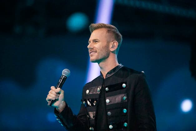Tom Hugo - Trubadurkveld!